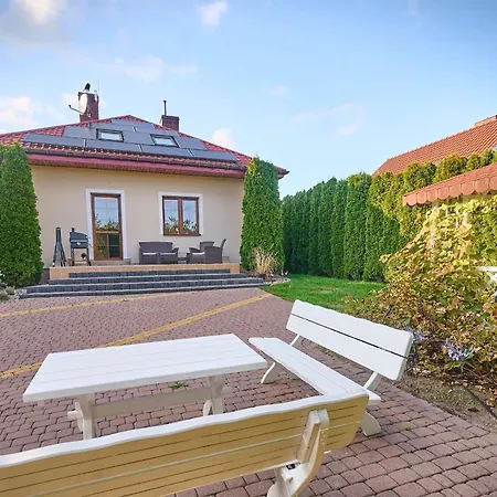 Dom - Caloroczny Dom Z Jacuzzi I Ogrodem Nad Jeziorem Selmet Wielki