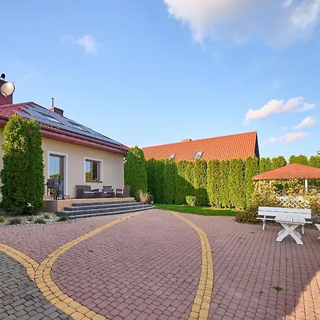 Dom - Caloroczny Dom Z Jacuzzi I Sauna Nad Jeziorem Selmet Wielki Villa *
